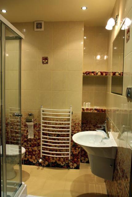 Hotel Wasik Krogulcza Ruang foto